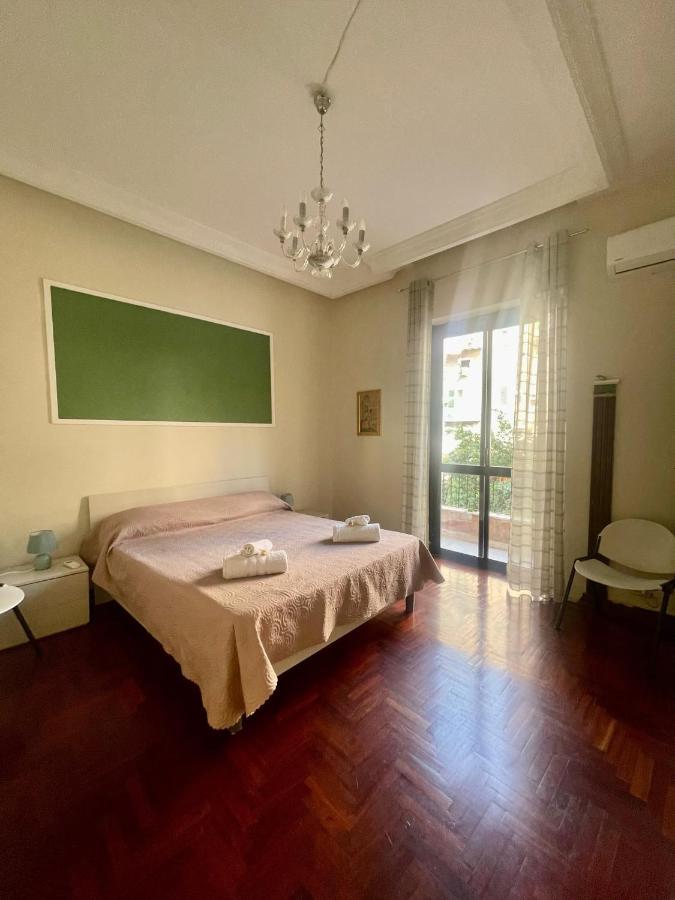 Apartament Dimora Di Maury A Due Passi Dai Trasporti E Da Ballaro Palermo Kültér fotó