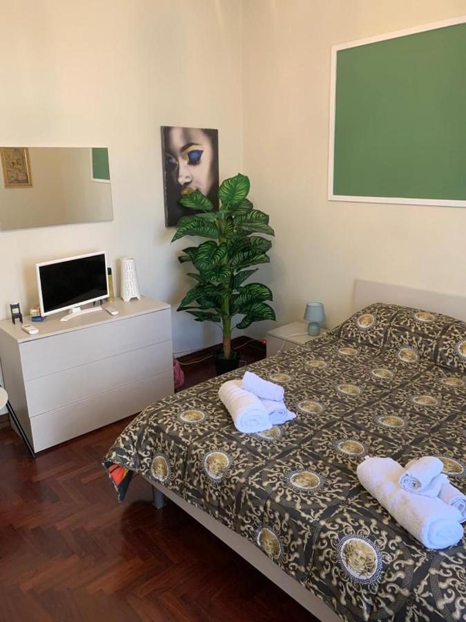 Apartament Dimora Di Maury A Due Passi Dai Trasporti E Da Ballaro Palermo Kültér fotó