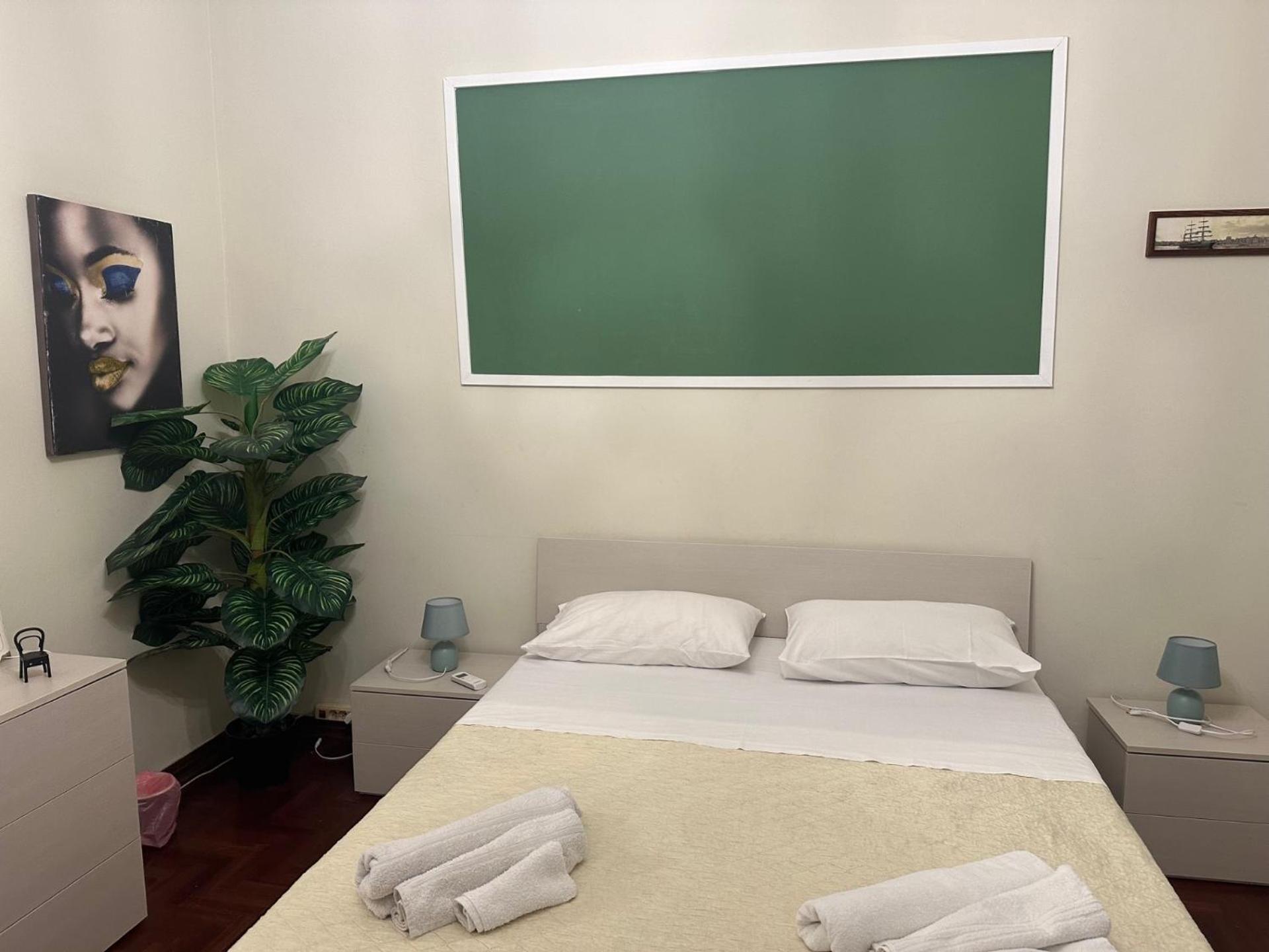 Apartament Dimora Di Maury A Due Passi Dai Trasporti E Da Ballaro Palermo Kültér fotó