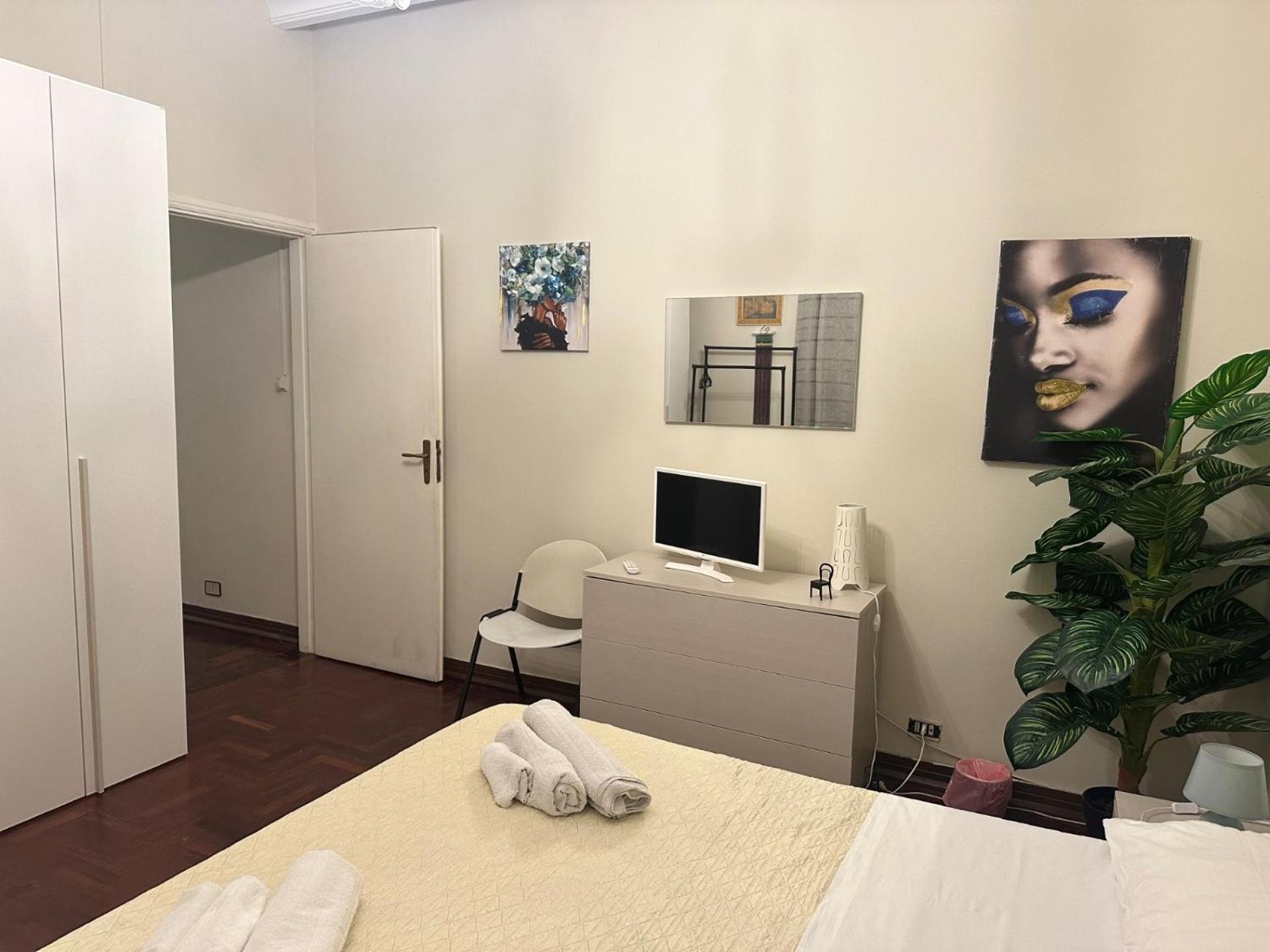 Apartament Dimora Di Maury A Due Passi Dai Trasporti E Da Ballaro Palermo Kültér fotó